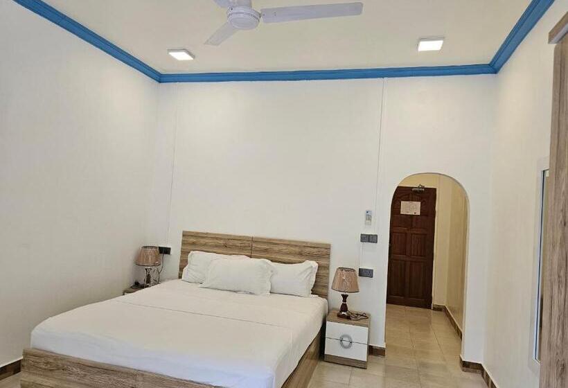 اتاق خانوادگی, Island Luxury Fehendhoo
