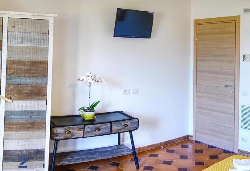 Четырехместный Номер Стандарт, Casa Pendola