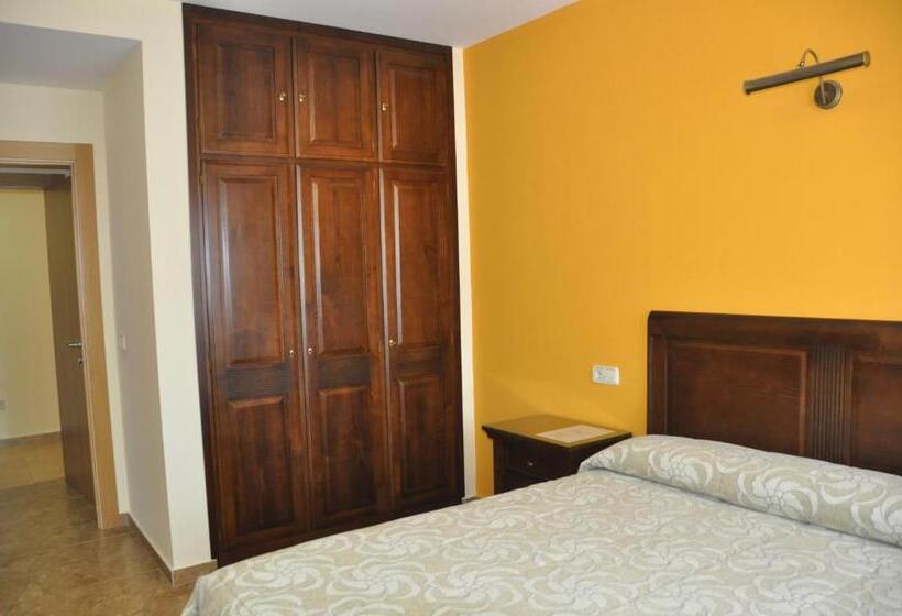 Suite 3 Dormitorios, De Alba