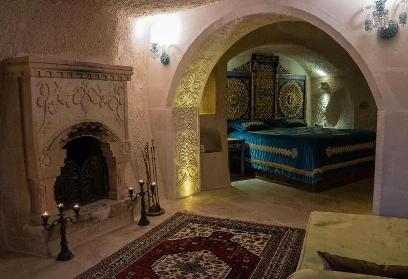 سوییت, Elika Cave Suites & Spa