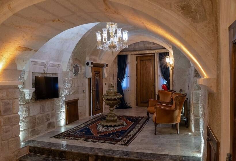 سوییت با استخر, Elika Cave Suites & Spa