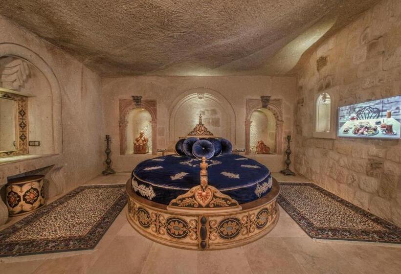 سوییت با استخر, Elika Cave Suites & Spa