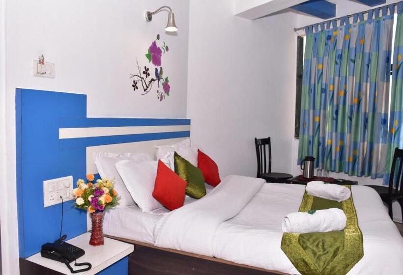 Chambre Deluxe, Rahi