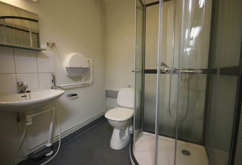 스탠다드 싱글 룸 공동욕실, Forenom Hostel Espoo Kivenlahti