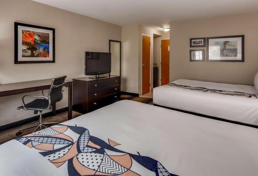 חדר סטנדרט נוף לאגם, Best Western Plus Hyde Park Chicago