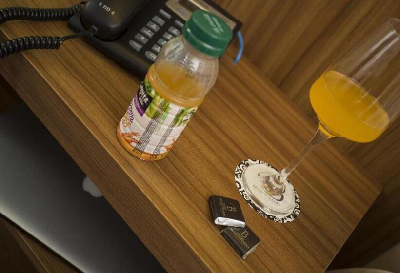 스위트, Bicentenario Suites & Spa