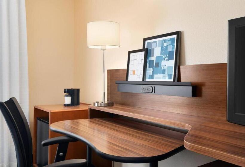 Номер Стандарт, Fairfield Inn By Marriott Deptford