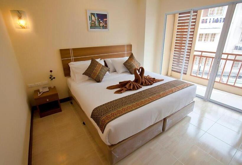 اتاق لوکس با بالکن, Iris Residence
