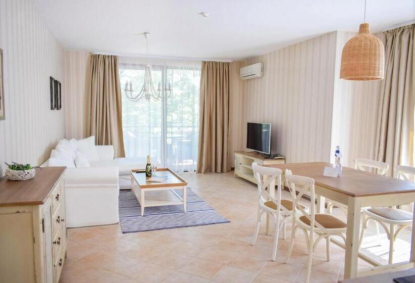 آپارتمان 1 خوابه پریمیوم با بالکن, Oasis Resort Lozenets