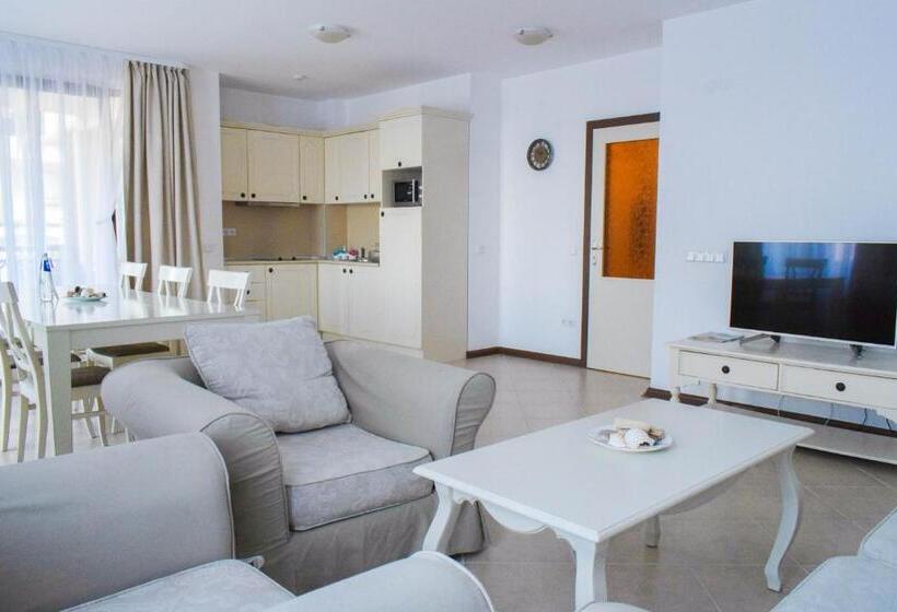 آپارتمان 2 خوابه با بالکن, Oasis Resort Lozenets