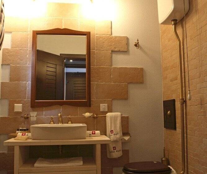 اتاق لوکس با چشم‌انداز دریا, Oasis Resort Lozenets
