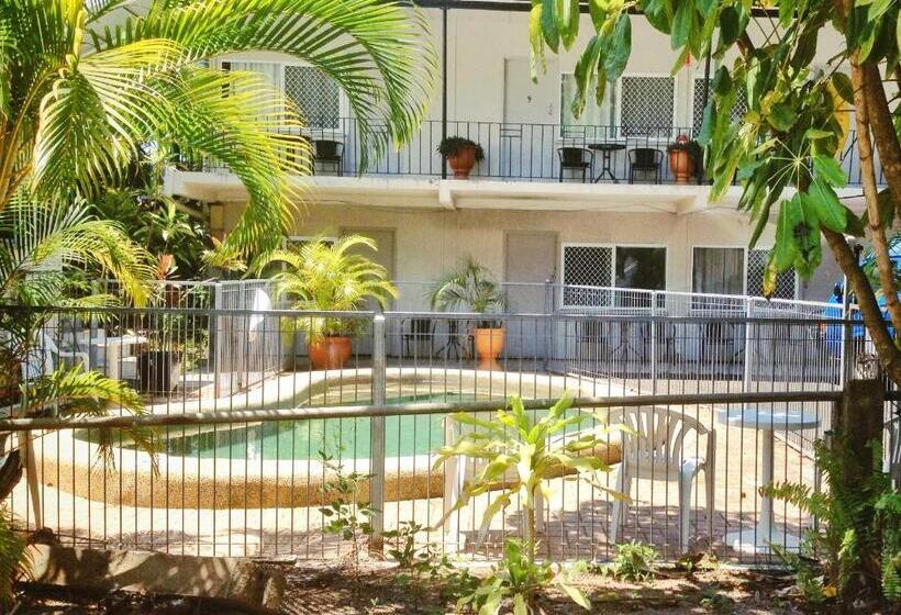 Номер Стандарт, Cairns City Motel