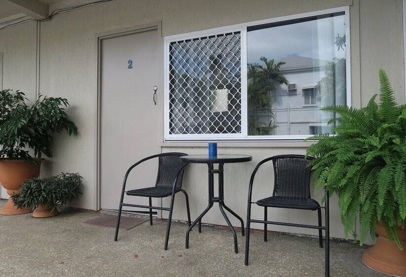 Номер Стандарт, Cairns City Motel