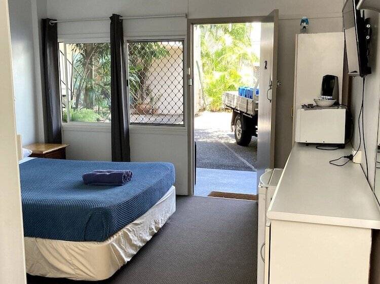 Номер Стандарт, Cairns City Motel