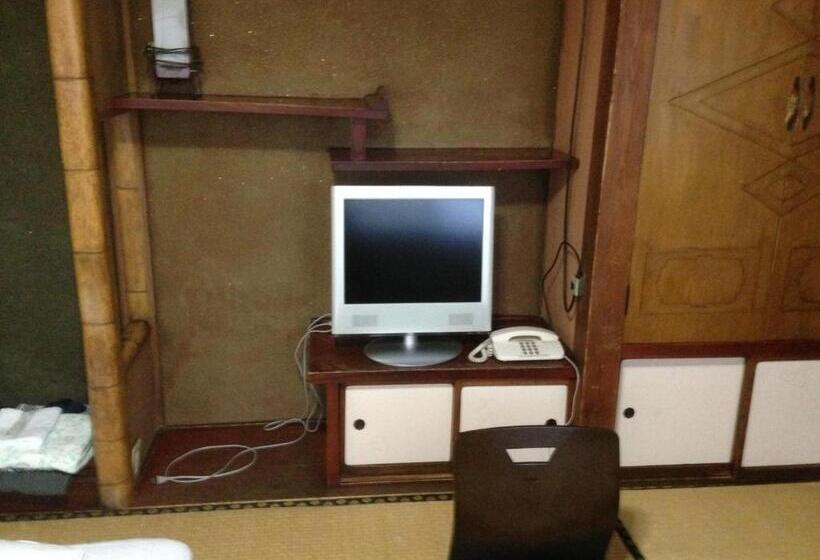 Номер Стандарт Трехместный, Chuokan Shimizuya Ryokan