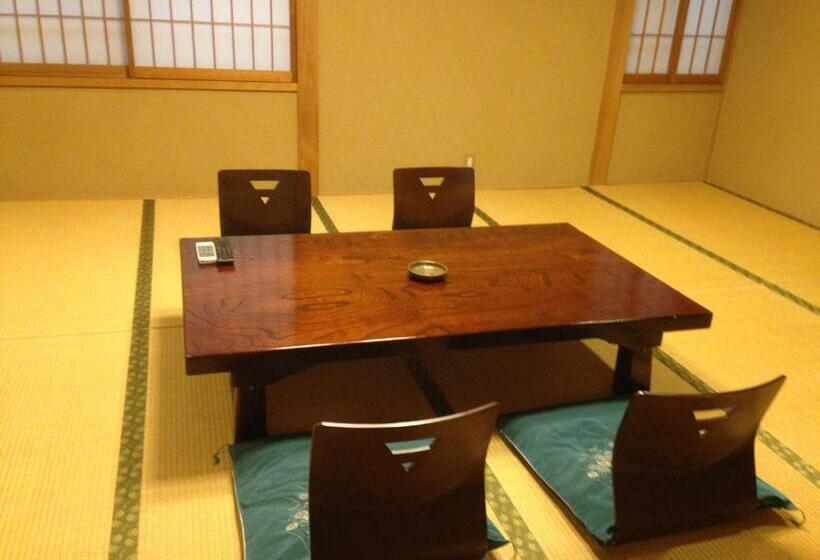 Номер Стандарт Трехместный, Chuokan Shimizuya Ryokan