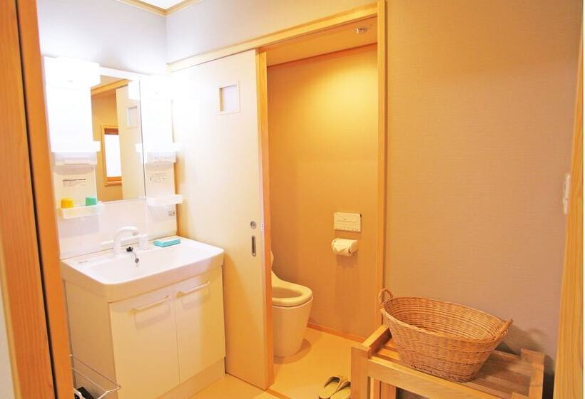 Четырехместный Номер Стандарт, Chuokan Shimizuya Ryokan