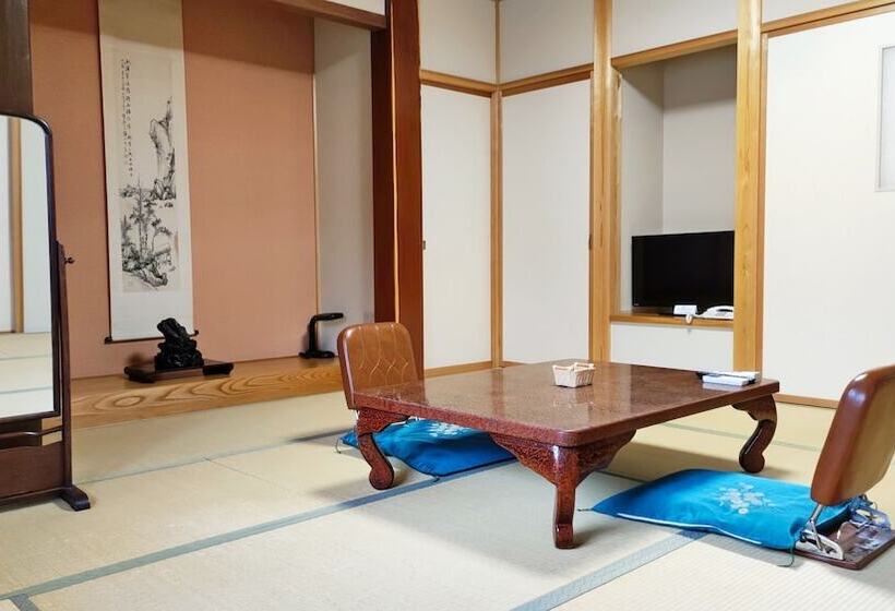Четырехместный Номер Стандарт, Chuokan Shimizuya Ryokan