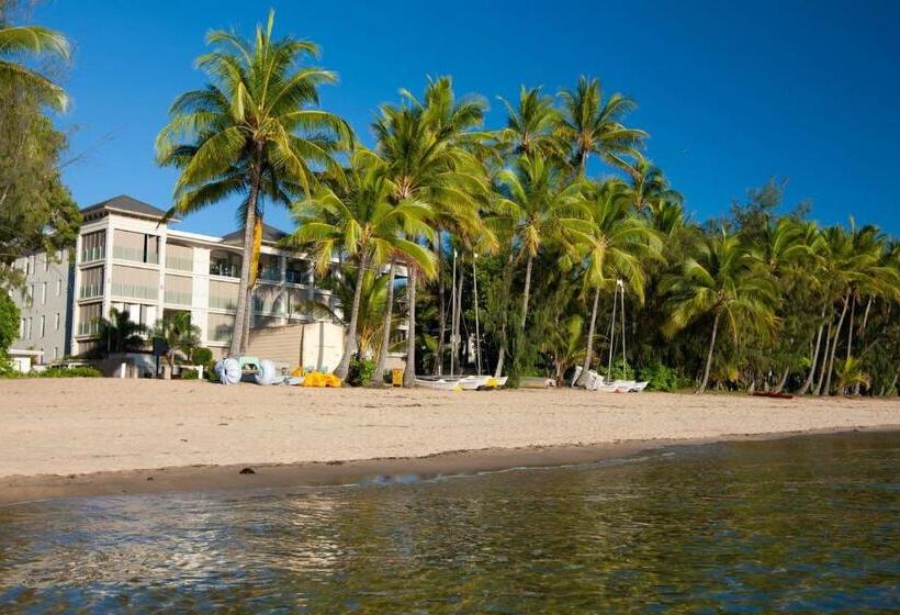 Апартаменты Deluxe 3 Спальни Вид на Море, Island Views Beachfront Apartments