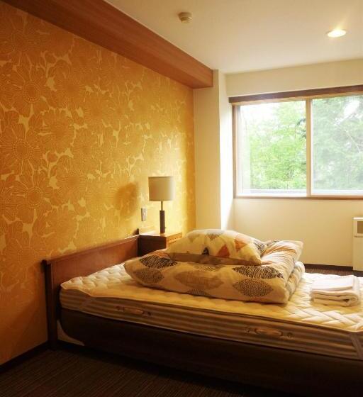 Номер Economy Индивидуальный, K S House Hokkaido  Asahidake Onsen Hostel