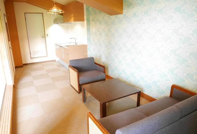 Студио Стандарт Вид на Горы, K S House Hokkaido  Asahidake Onsen Hostel