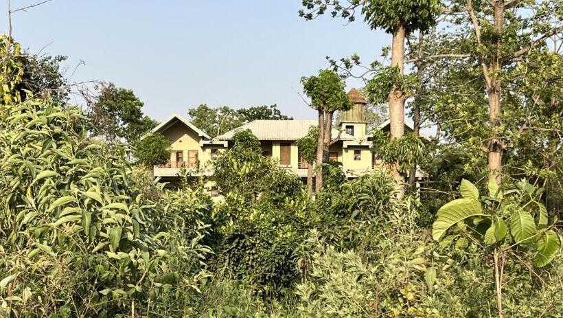 اتاق استاندارد با بالکن, River View Jungle Camp