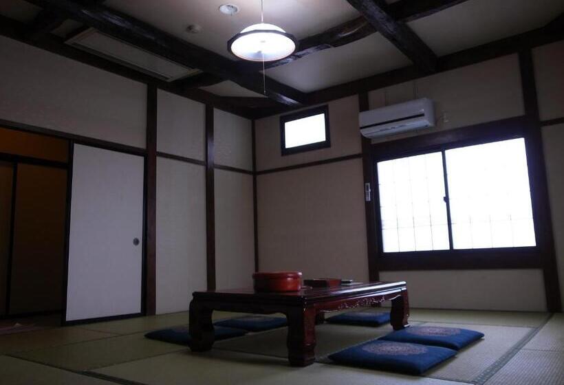 Семейный Номер Совместный Санузел, Ryokan Murayama