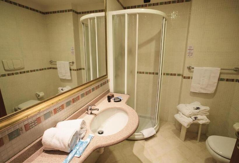 اتاق استاندارد یک نفره, Ih Hotels Milano St. John