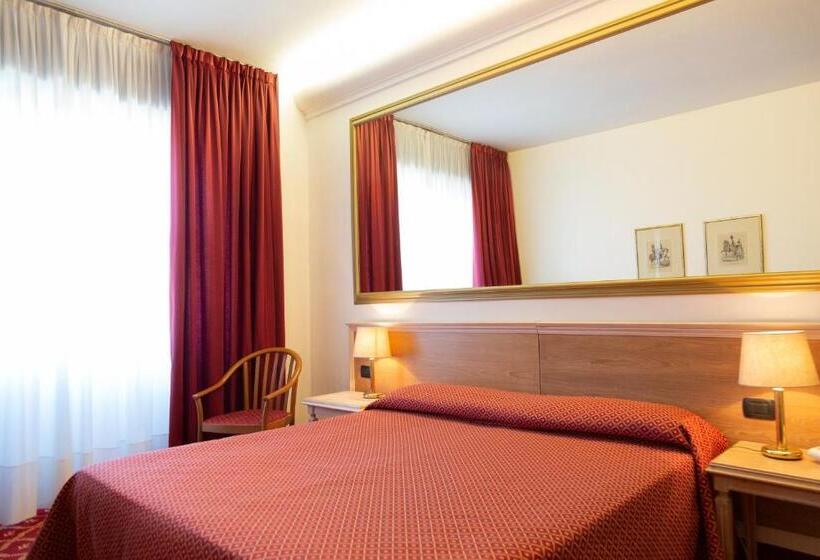 اتاق استاندارد, Ih Hotels Milano St. John