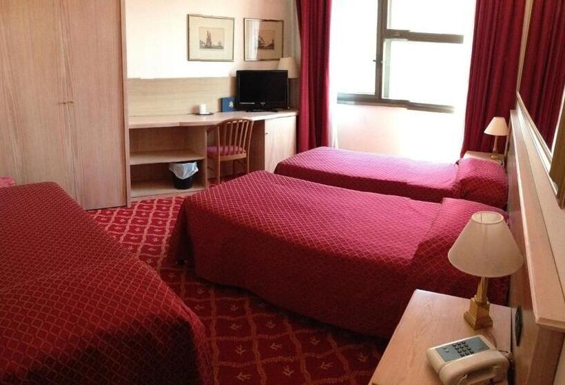 اتاق استاندارد سه نفره, Ih Hotels Milano St. John