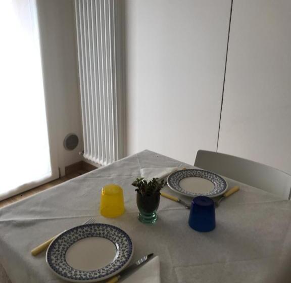 Номер Стандарт, B&b Desdema