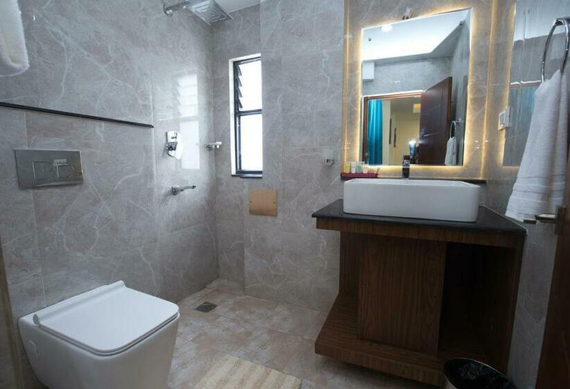 اتاق لوکس, Grand View