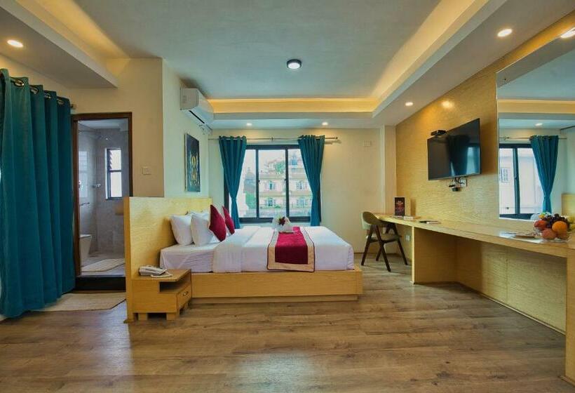 اتاق لوکس, Grand View