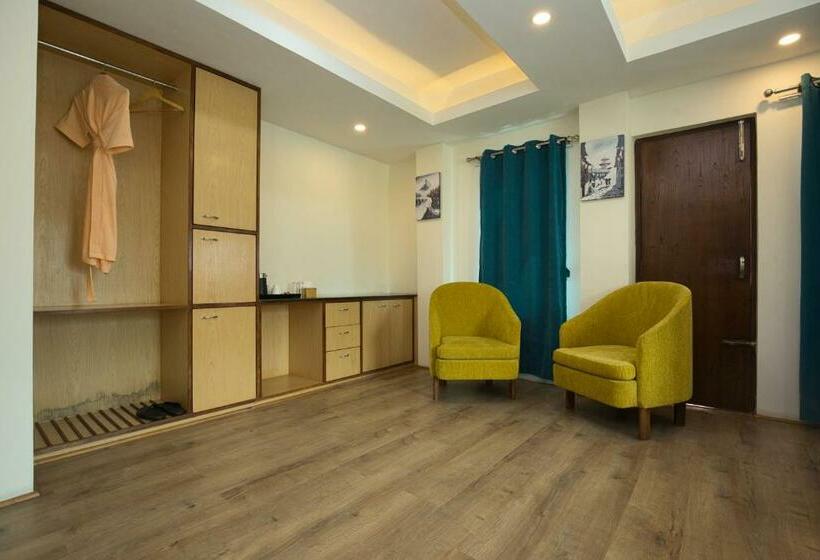 اتاق سوپریور, Grand View