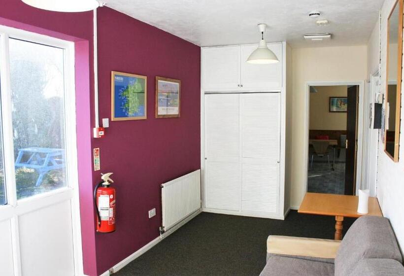 Дом 3 Спальни, Newgale Lodge