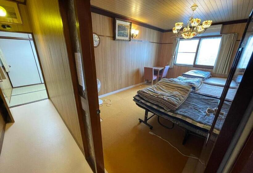 Номер Стандарт Четырехместный Совместный Санузел, Annamstay Shinosaka Js