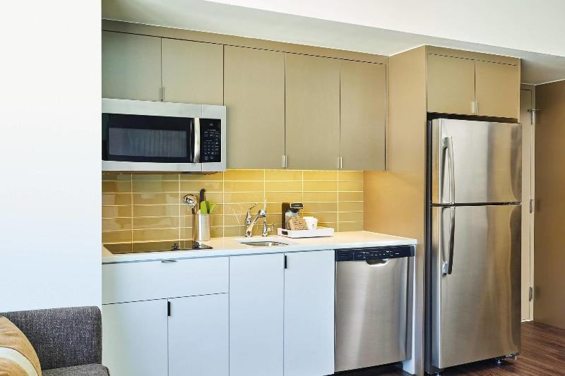 Студио Стандарт Кровать Кинг, Element Basalt  Aspen