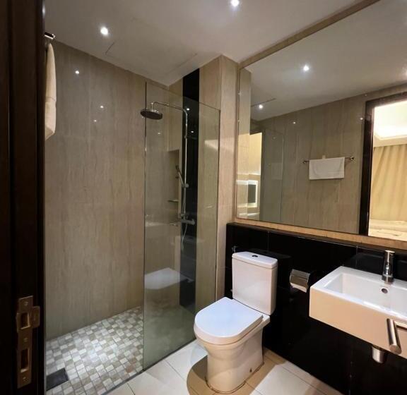 اتاق لوکس با تخت بزرگ, Mio Boutique Hotel Melaka