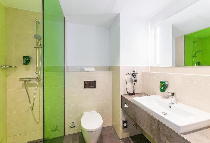 Семейный Номер, Park Inn By Radisson Neumarkt