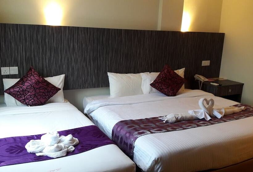 Трехместный Номер Deluxe, Salsa Resort Langkawi