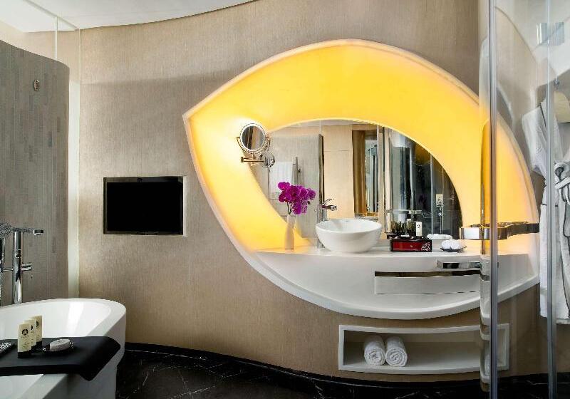 Quarto Superior Cama King, Sofitel Kunming