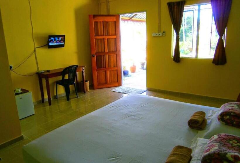 اتاق سوپریور با تخت بزرگ, The Cottage Langkawi