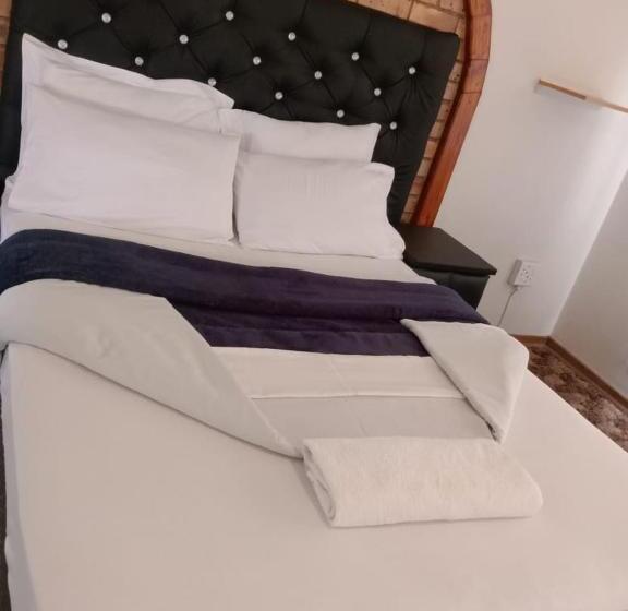آپارتمان 1 خوابه, Rz. Guesthouse Mafikeng