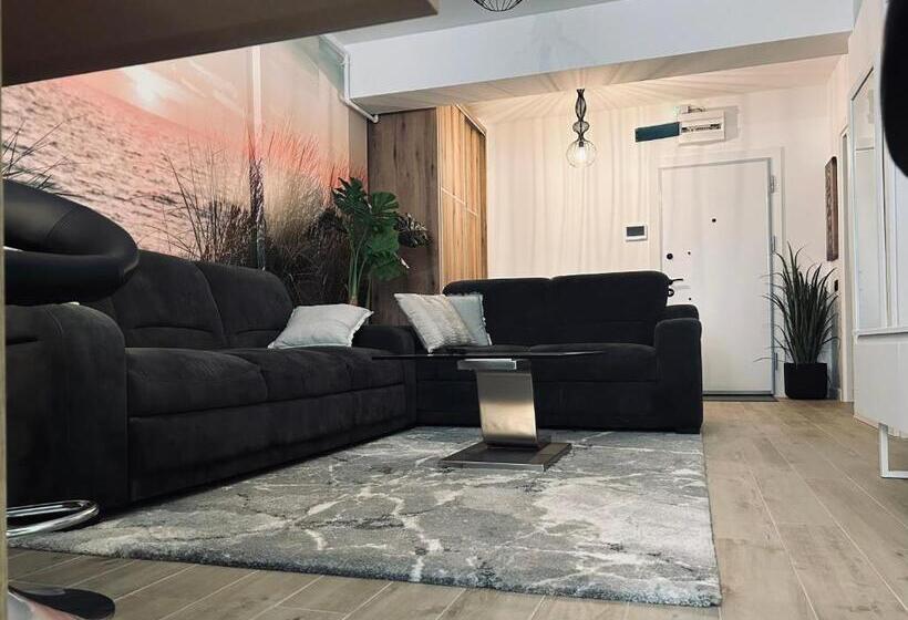 آپارتمان 1 خوابه, Nereide Apartament   Complex Infinity Pool
