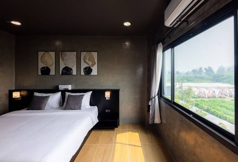 Семейный Номер, The View Chiang Dao