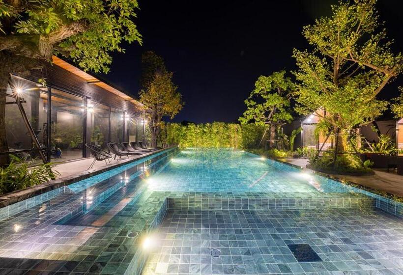 اتاق استاندارد, The View Chiang Dao