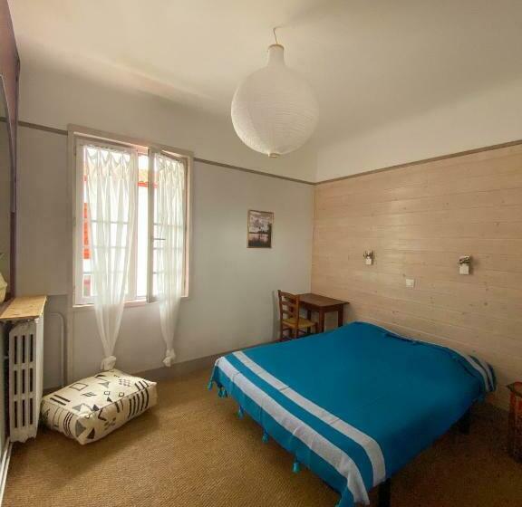 Номер Стандарт, L Escale Surf Hostel   Auberge De Jeunesse