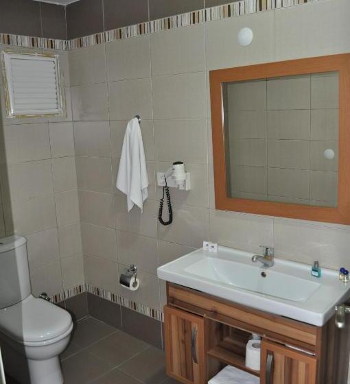 Трехместный Номер Стандарт с Балконом, Park Otel