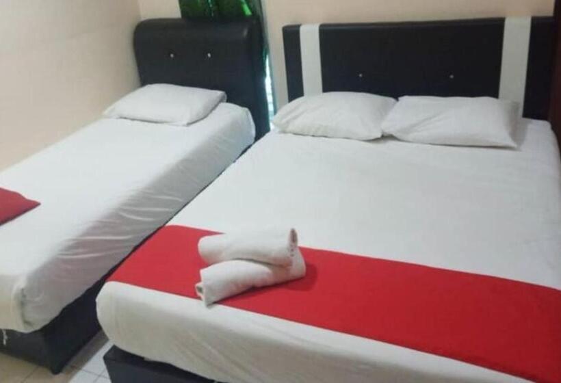 Трехместный Номер Deluxe, Iskandar Perak