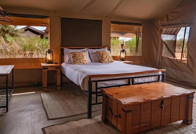 اتاق استاندارد با چشم‌انداز کوهستان, Tulia Amboseli Safari Camp